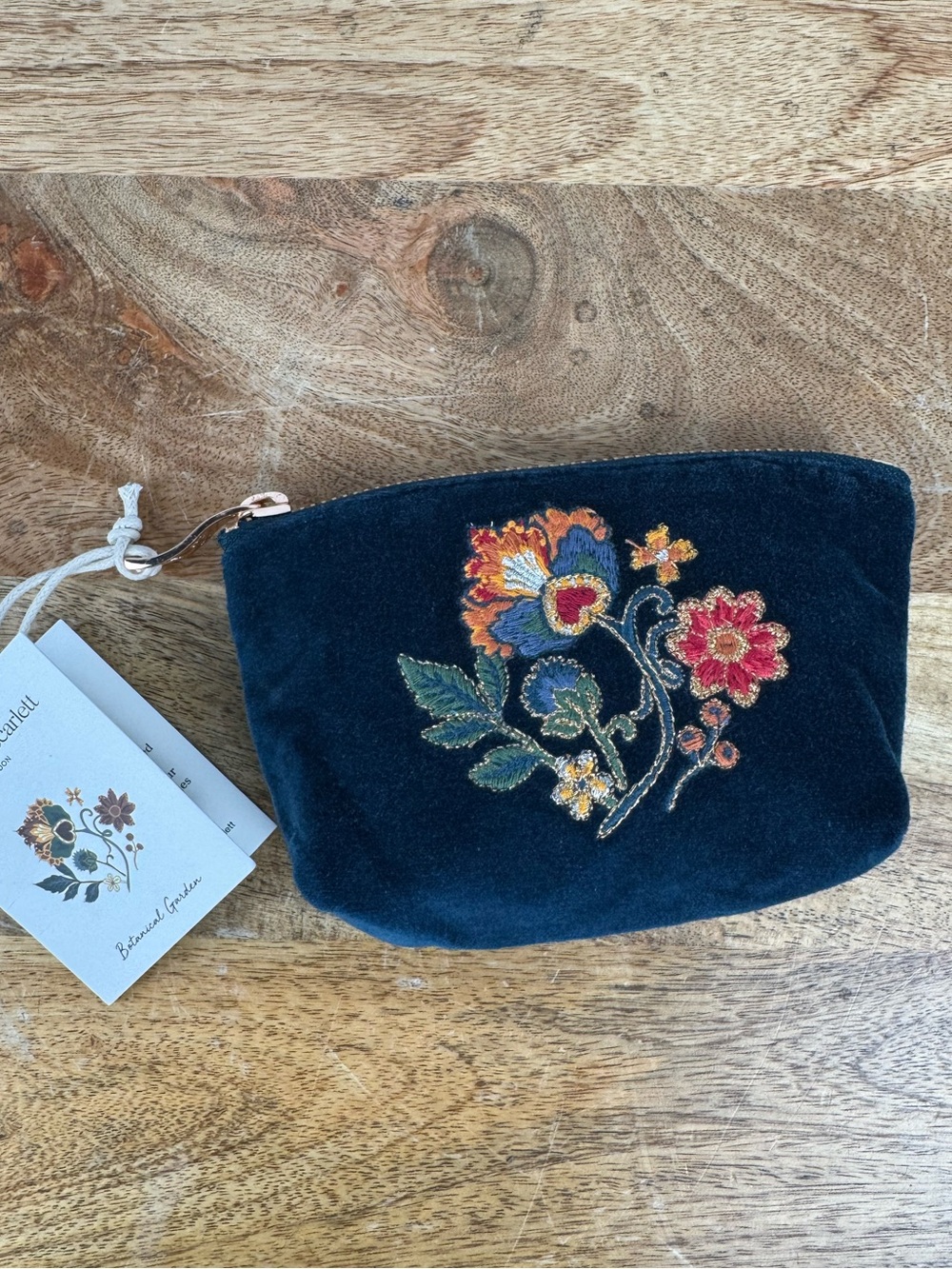 Elizabeth Scarlett Botanical Garden Velvet Embroidered Coin Purse Ink Blue